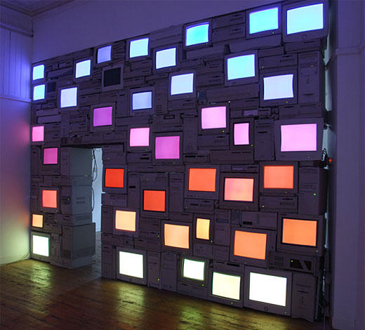 A pile of broken and obsolete computer equipment revitalized again (An exhibit from 2006 in Scothland)
