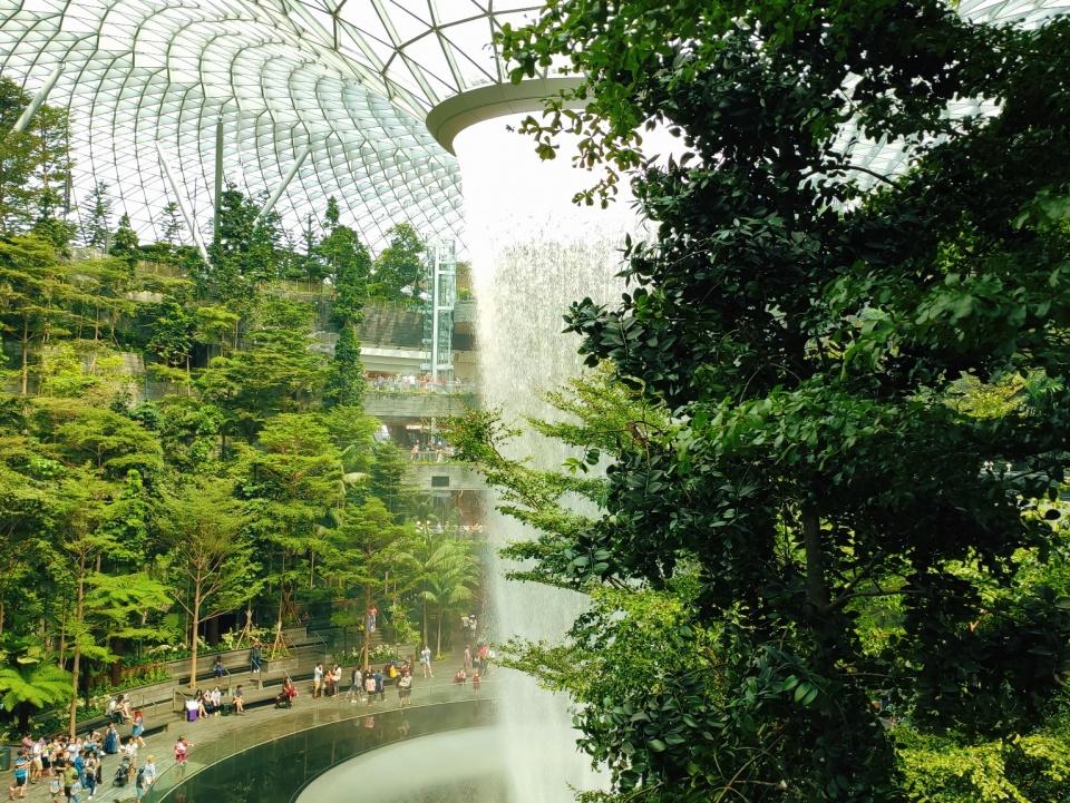 The Changi Jewel Vortex (sponsored by HSBC)