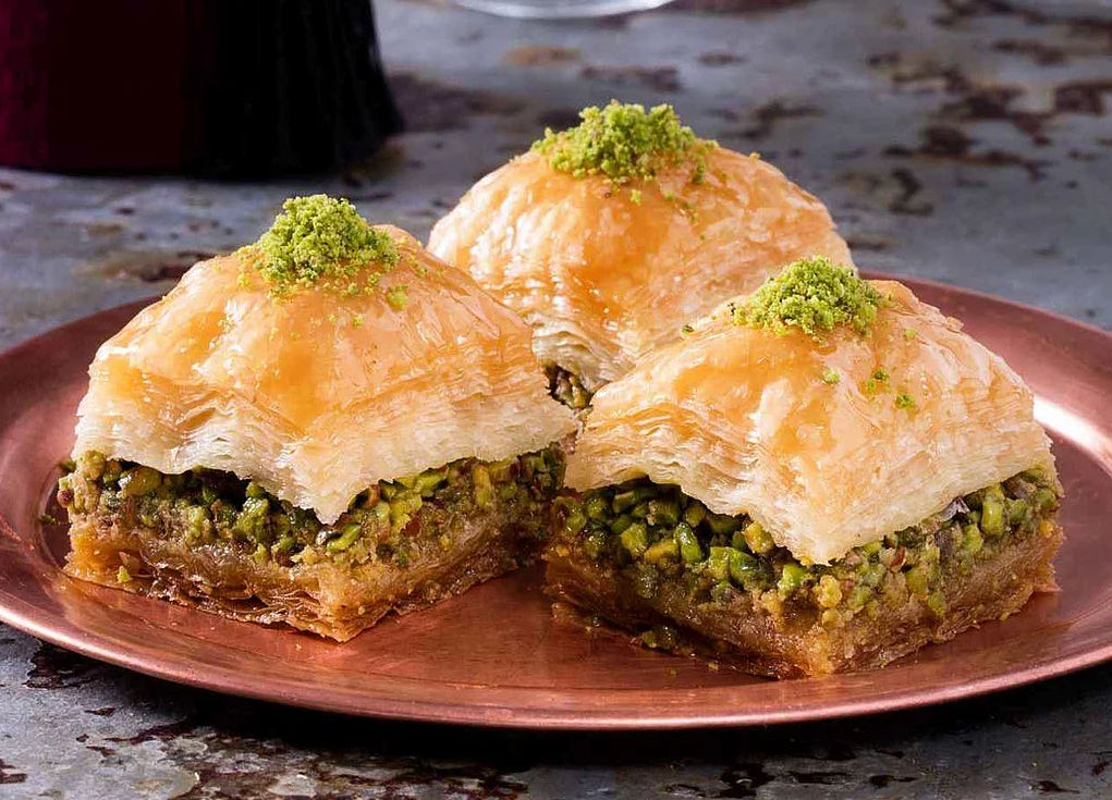 Dry Baklava - Emiroğlu Baklava