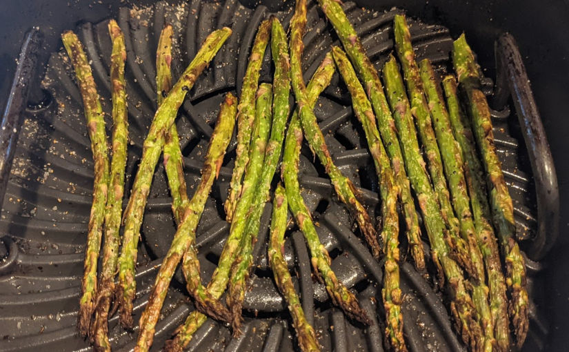 Ninja Foodi: Easy, Indoor Grilled Asparagus