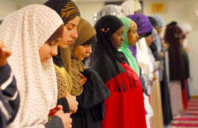 Muslim Women Are Not Exempt From Congregational Friday Prayers