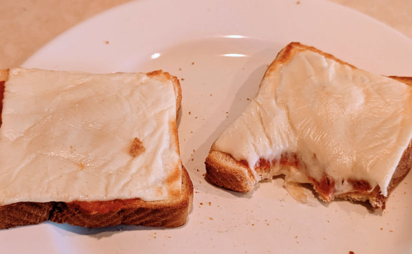 Quick ‘n Easy Texas Toast Pizza