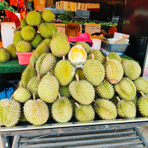 Raja durian tangkak