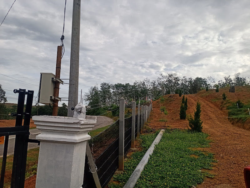 Tigaman Durian Plantation & Eco Resort