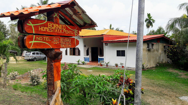 Tamu Pekan Kuala Penyu