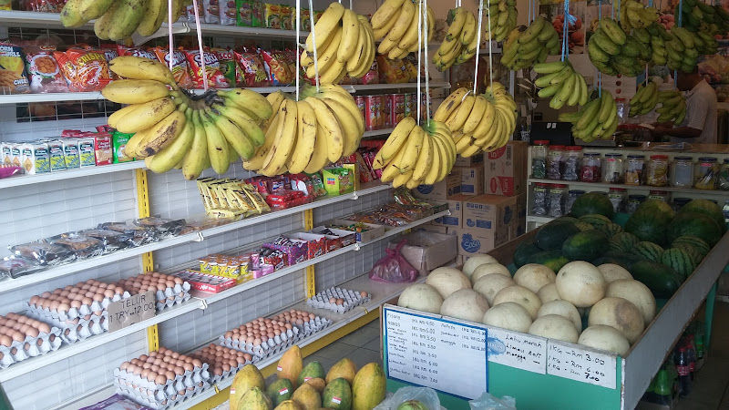 Putatan Fruit Station