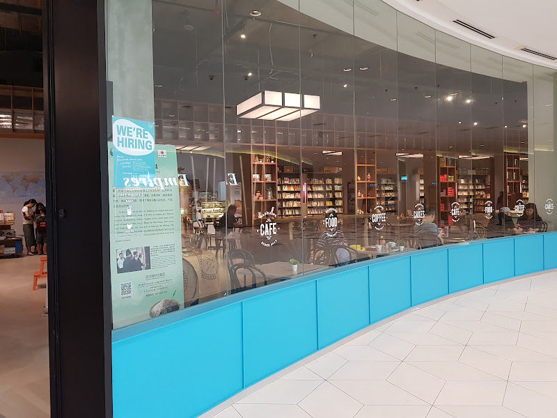 Madeleine Cafe & Patisserie