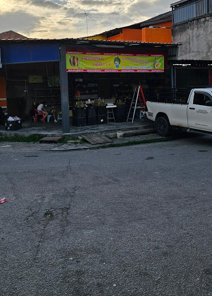 Ipoh Pasar Durian Stall 万里望巴刹榴莲档
