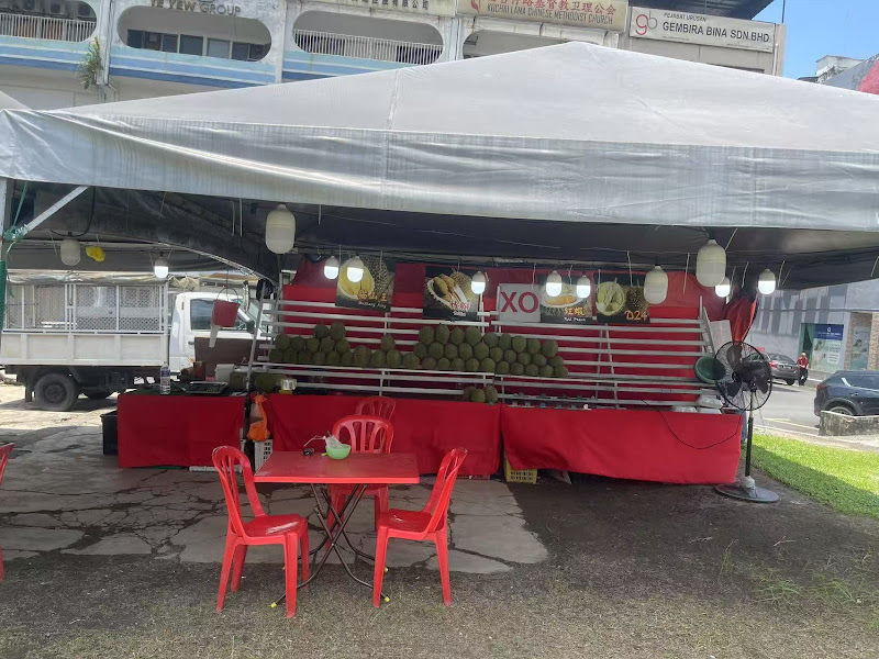 118 durian stall (kucai lama)