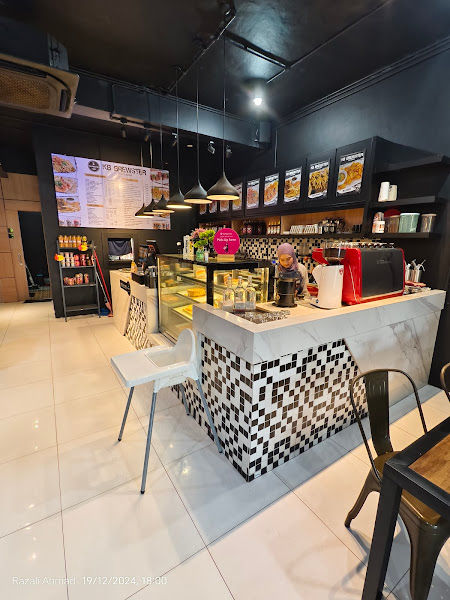 KB Brewster Kok Lanas