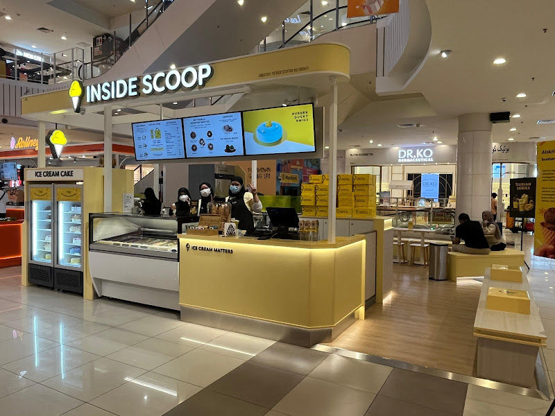 Inside Scoop AEON Mall Kota Bharu