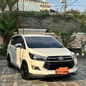 bodykit toyota kijang innova reborn upgrade venturer 2016-2020