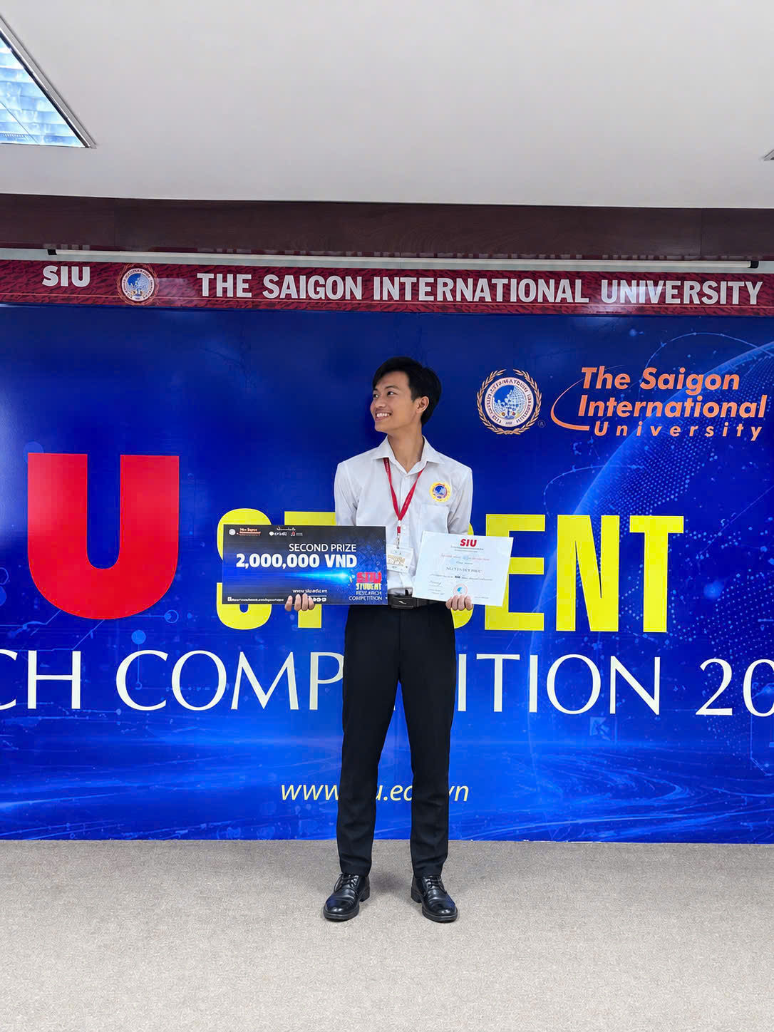 Giải nhì NCKH tại SIU ngày 09/05/2026