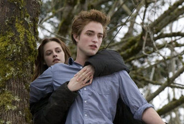 Unveiling the Queer Subtext of Twilight: Kristen Stewart's Perspective