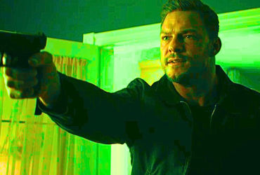 The Hidden Meaning of Swan's Guitar Scene in Reacher Season 2