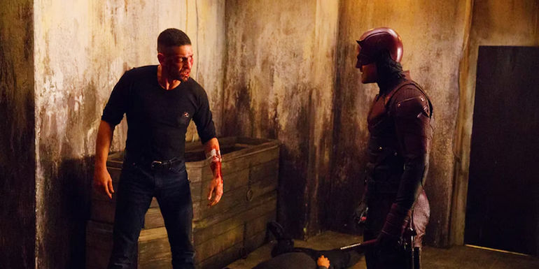 Jon Bernthal's Frank Castle speaking to Charlie Cox's Daredevil in Daredevil season 2
