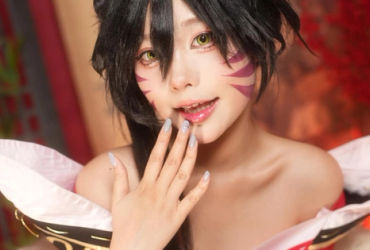 Nữ MC Yoonsul - Mảnh ghép mới trong vũ trụ cosplay Ahri
