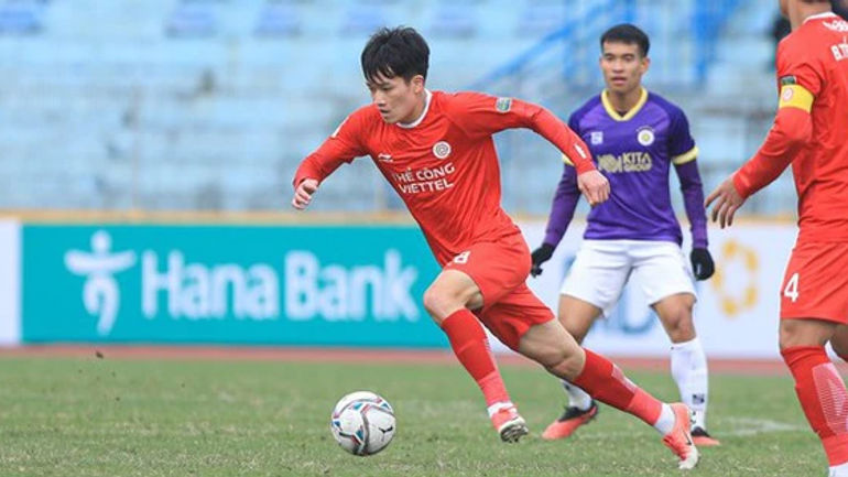 Hoàng Đức: Hành trình trở lại sân cỏ