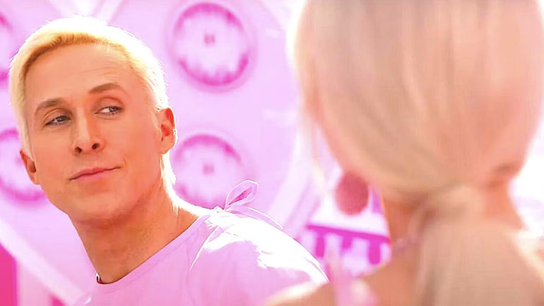 Barbie - Nghệ Thuật và Thương Mại