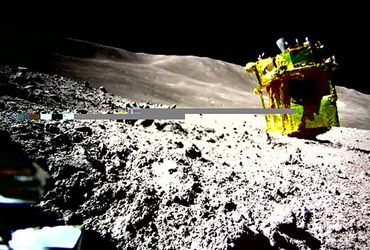 Japan's 'Moon Sniper' Robotic Explorer Lands Near Lunar Target
