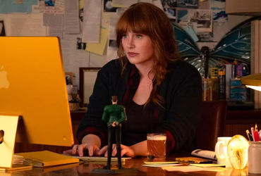 Bí ẩn về tác giả Elly Conway trong bộ phim Argylle