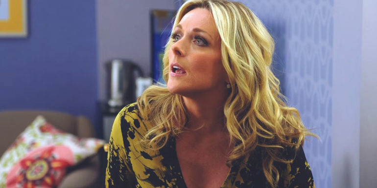 Jane Krakowski as Jenna Maroney in 30 Rock