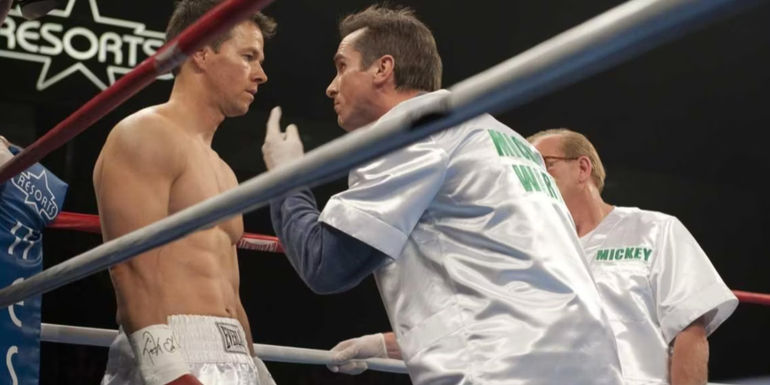 Dicky (Christian Bale) and Micky (Mark Wahlberg) in the ring in The Fighter