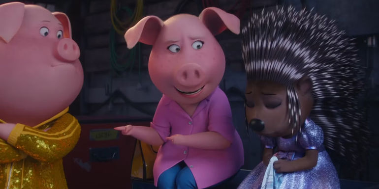 Rosita talking to Ash in Sing 2