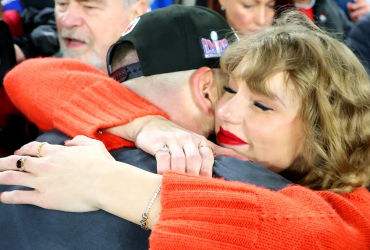 The Story of Taylor Swift's Support for Travis Kelce
