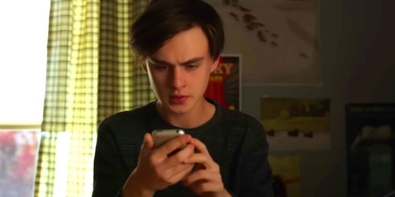 Jaeden Martell in Mr. Harrigan's Phone