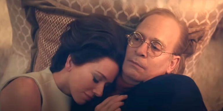 Babe & Truman Lying In Bed Together In Feud: Capote Vs. The Swans.jpg