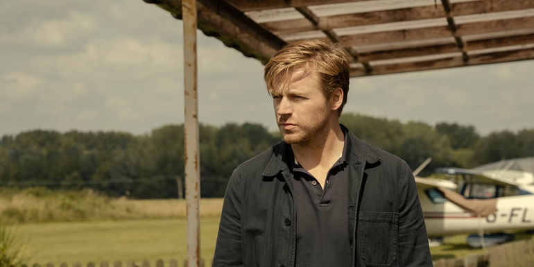 Jack Lowden in Slow Horses 202