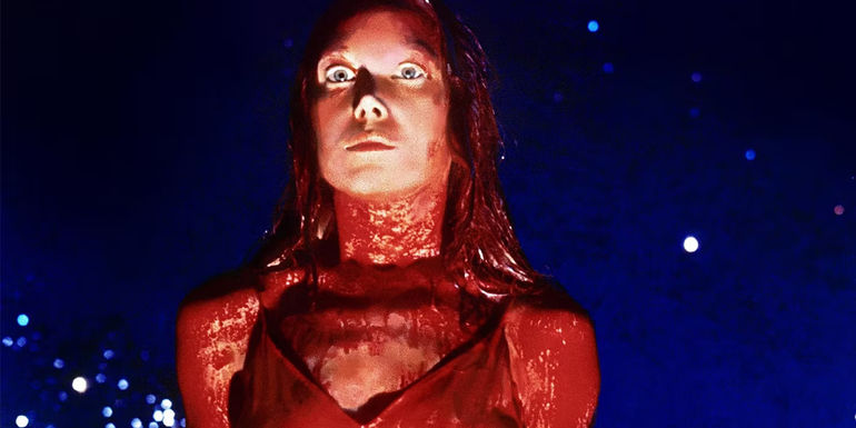 sissy spacek's Carrie staring and covered in blood in carrie