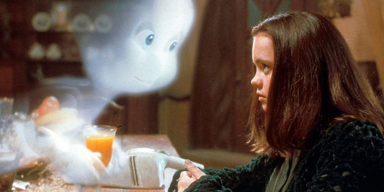 Casper making Kat breakfast in the 1995 movie