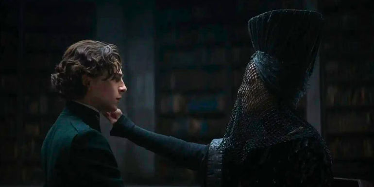 Paul and the Bene Gesserit Reverend Mother in Dune movie