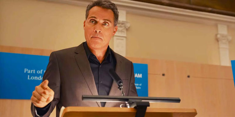 Hal Wyler (Rufus Sewell) gives a speech in The Diplomat