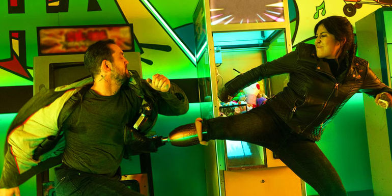 Maya Lopez fighting Kingpin's men in Echo