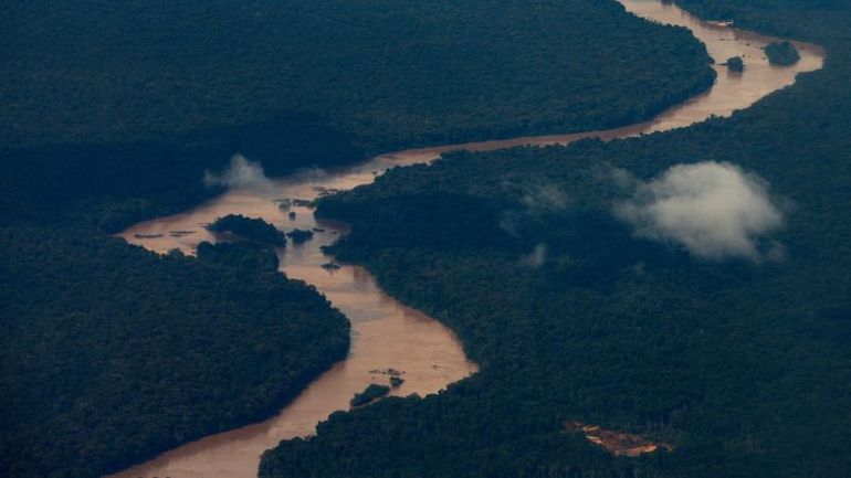 Venezuela's Military Build-Up Near Guyana Border: A Growing Concern