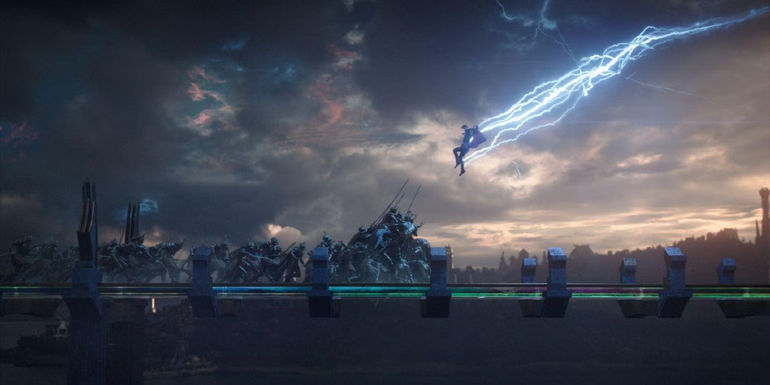 Thor with his lightning jumping into battle in Thor ragnarok final fight