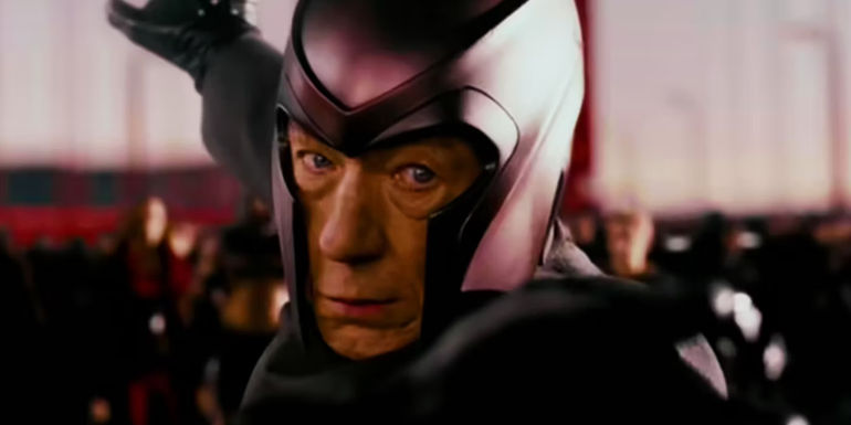 Ian McKellen's Magneto in the final fight of X-Men The Last Stand