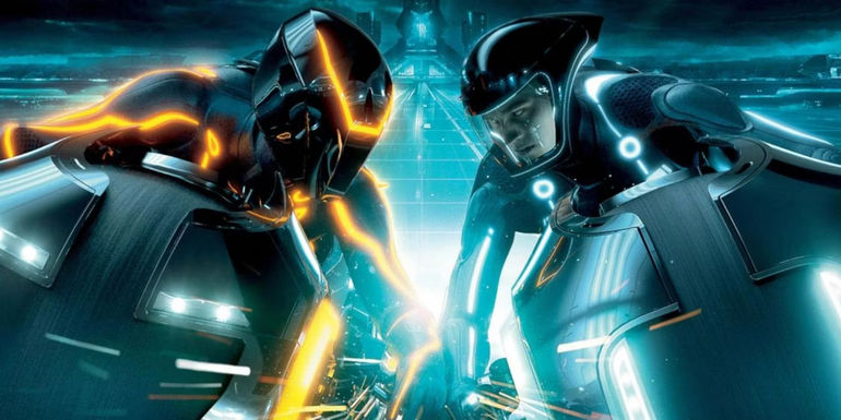 Sam (Garrett Hedlund) races a Program on a light cycle in Tron Legacy