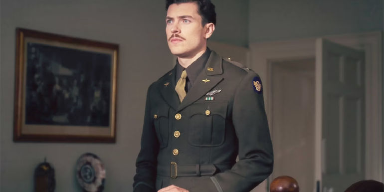 Nate Mann as Robert Rosenthal in Masters of the Air