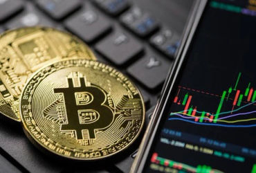 Sự Bùng Nổ của Thị Trường Tiền Điện Tử: Bitcoin Vượt Mốc 1.000 Tỉ USD