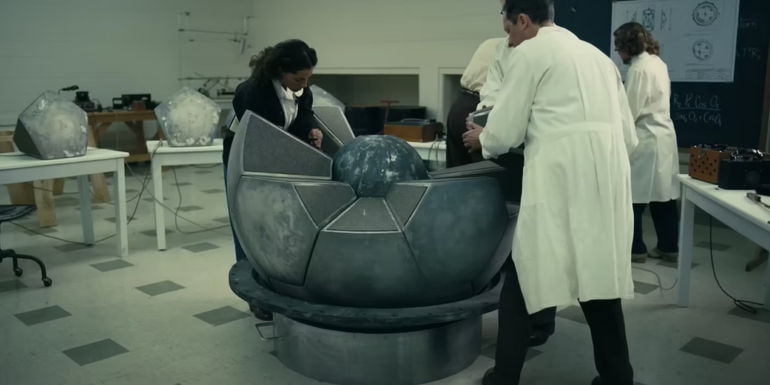 Scientists assemble a nuclear bomb in Oppenheimer.