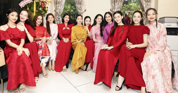 Những Bước Đi Lấp Lánh Của Những Nàng Mỹ Nhân Trên Đường Đón Xuân Mới