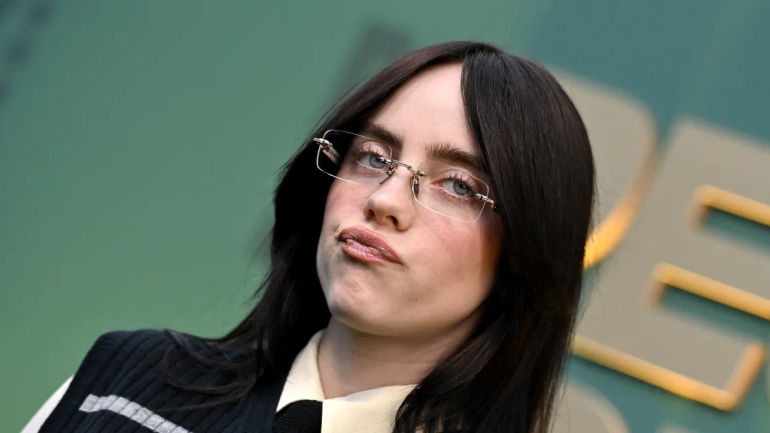 Billie Eilish's Subtle Commentary at the 2024 People's Choice Awards