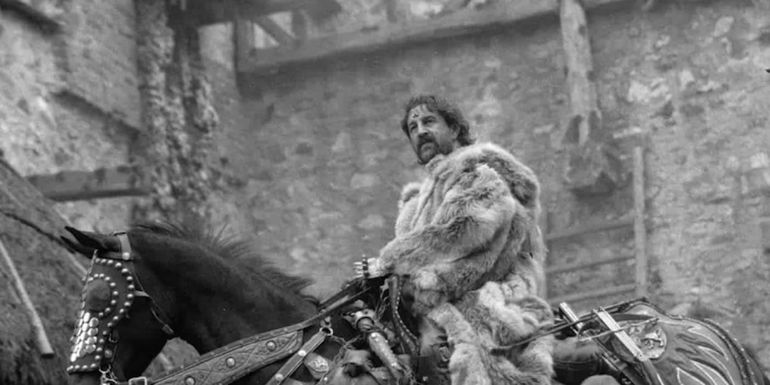 A nobleman sits on horseback in Hard to be a God 2013