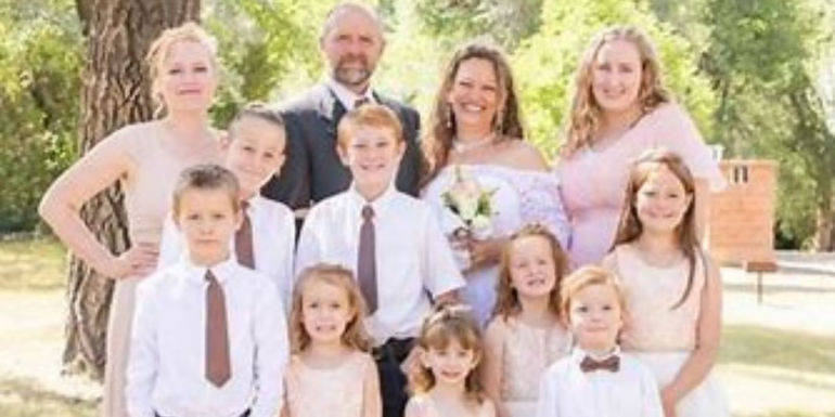 Seeking Sister Wife - alldredge family at Jeff's wedding to Donna