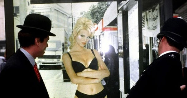 Wonderbra: Cuộc cách mạng quảng cáo nội y