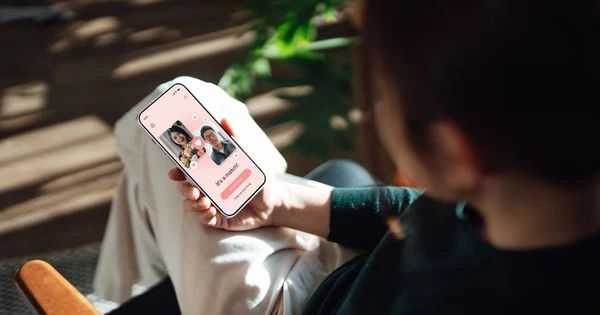 Vụ kiện ứng dụng hẹn hò: Sự thật đằng sau tính 'gây nghiện'